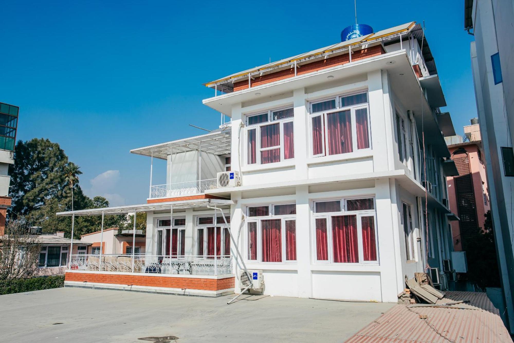 โอโย 11474 คงคอร์ รีเจนซี บูทิก โฮเต็ล Bed & Breakfast กาฐมาณฑุ ภายนอก รูปภาพ