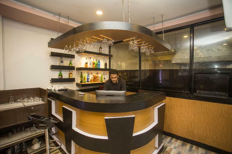 โอโย 11474 คงคอร์ รีเจนซี บูทิก โฮเต็ล Bed & Breakfast กาฐมาณฑุ ภายนอก รูปภาพ